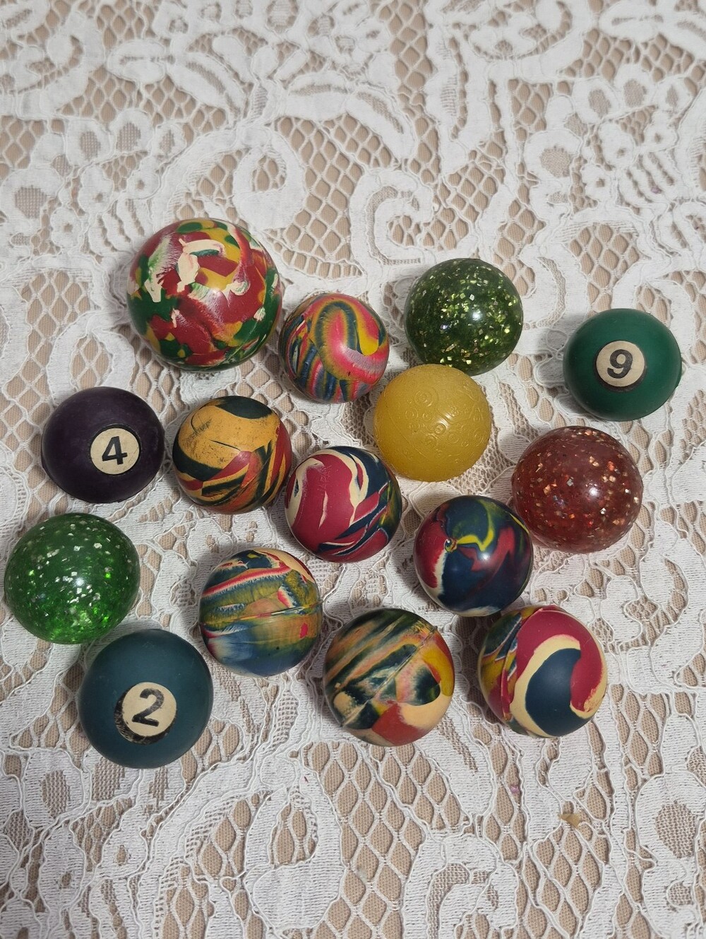 15 Vintage Bouncy Balls